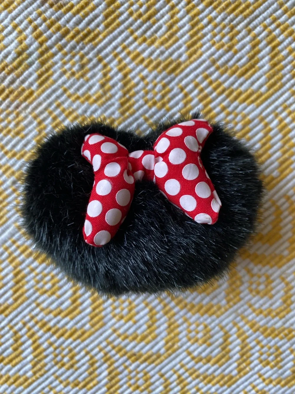DISNEY Minnie Mouse  Girls Black Fuzzy Heart Hair Clip with Red Polka Dot Bow